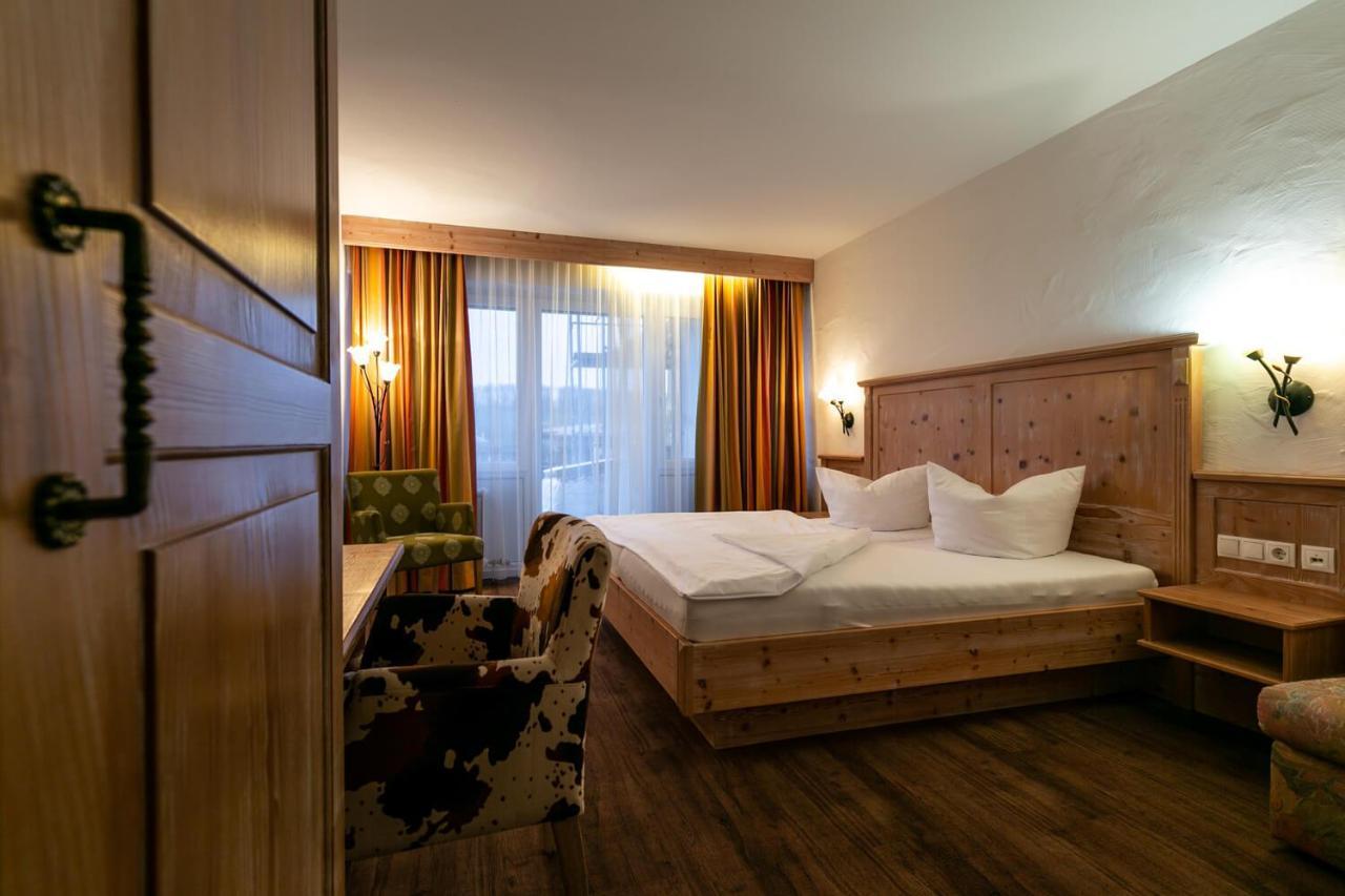 Forsthof Hotel Steinheim an der Murr Buitenkant foto