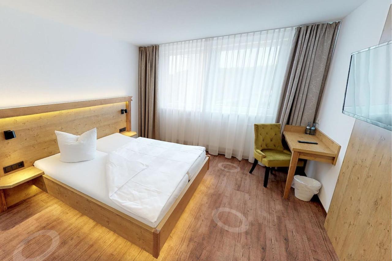 Forsthof Hotel Steinheim an der Murr Buitenkant foto